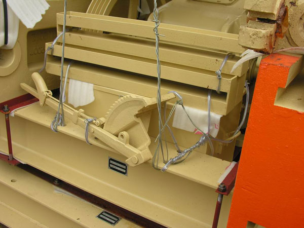 1576910286996198.jpg 抽油機(jī)剎車裝置3.jpg